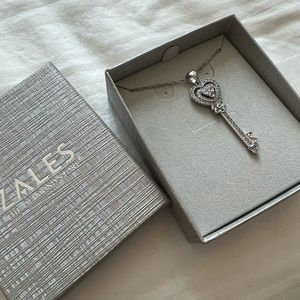 White Sph Key Heart Pendant Necklace